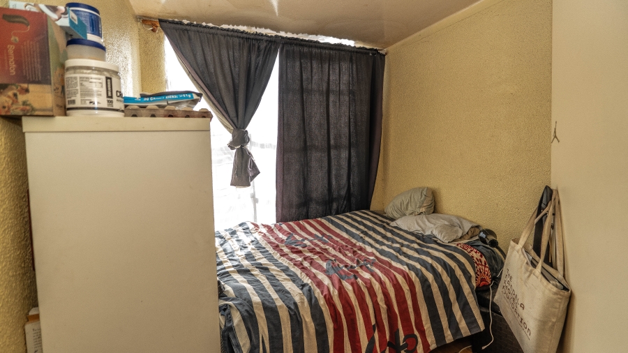 2 Bedroom Property for Sale in Oakdene Western Cape